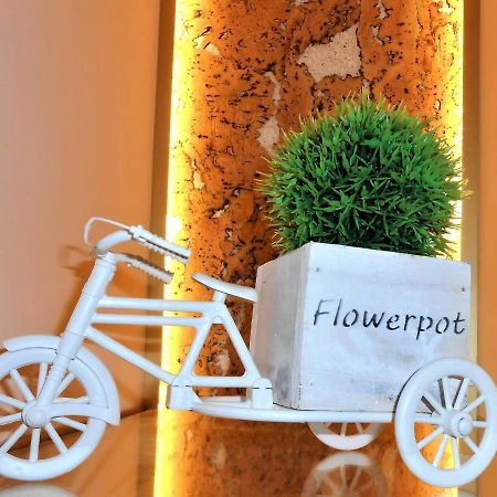 Marras Apartment Афіни Екстер'єр фото