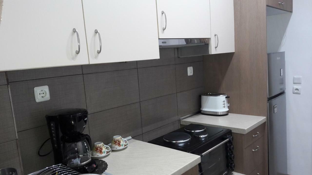 Marras Apartment Афіни Екстер'єр фото