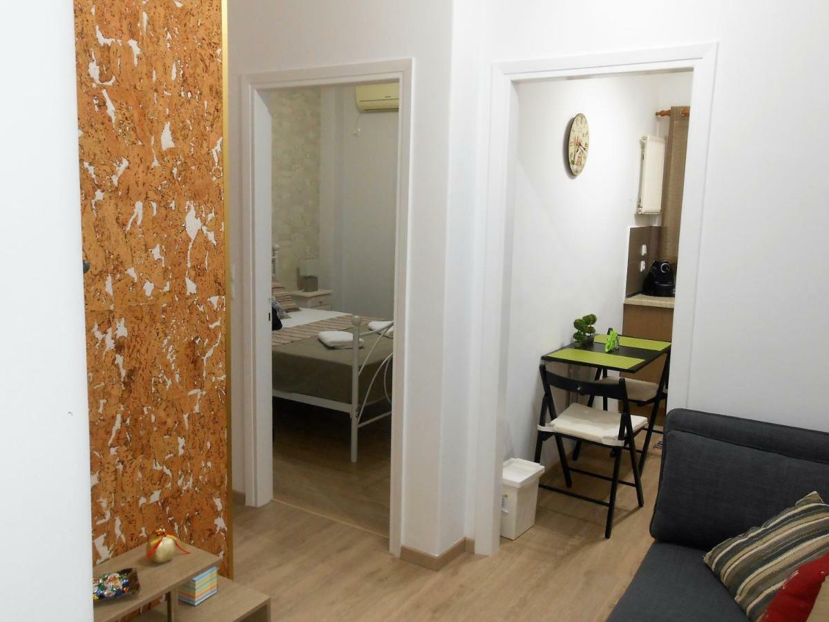 Marras Apartment Афіни Екстер'єр фото